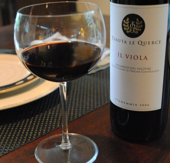 Il Viola wine